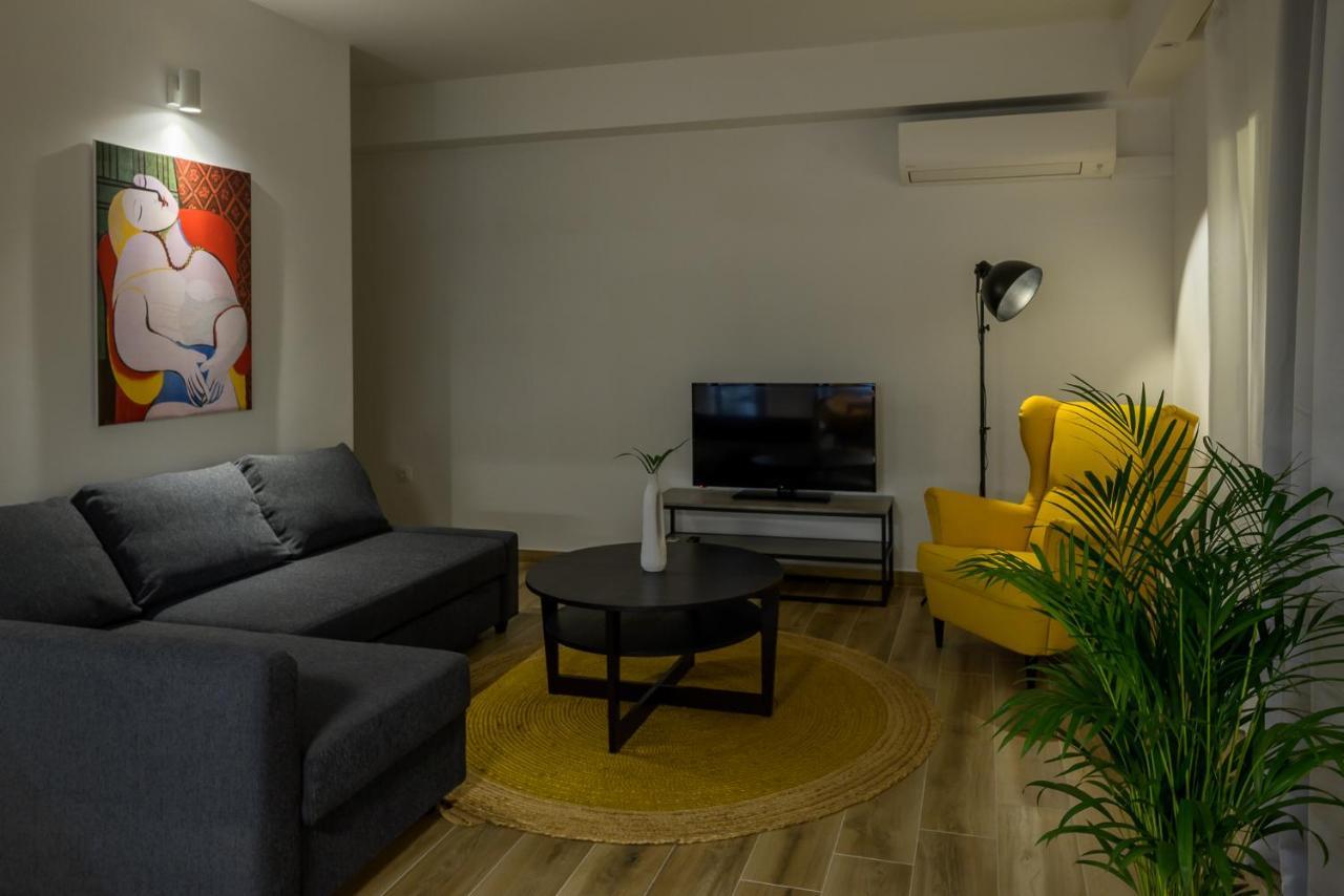 Alyvia 1 Ioannina